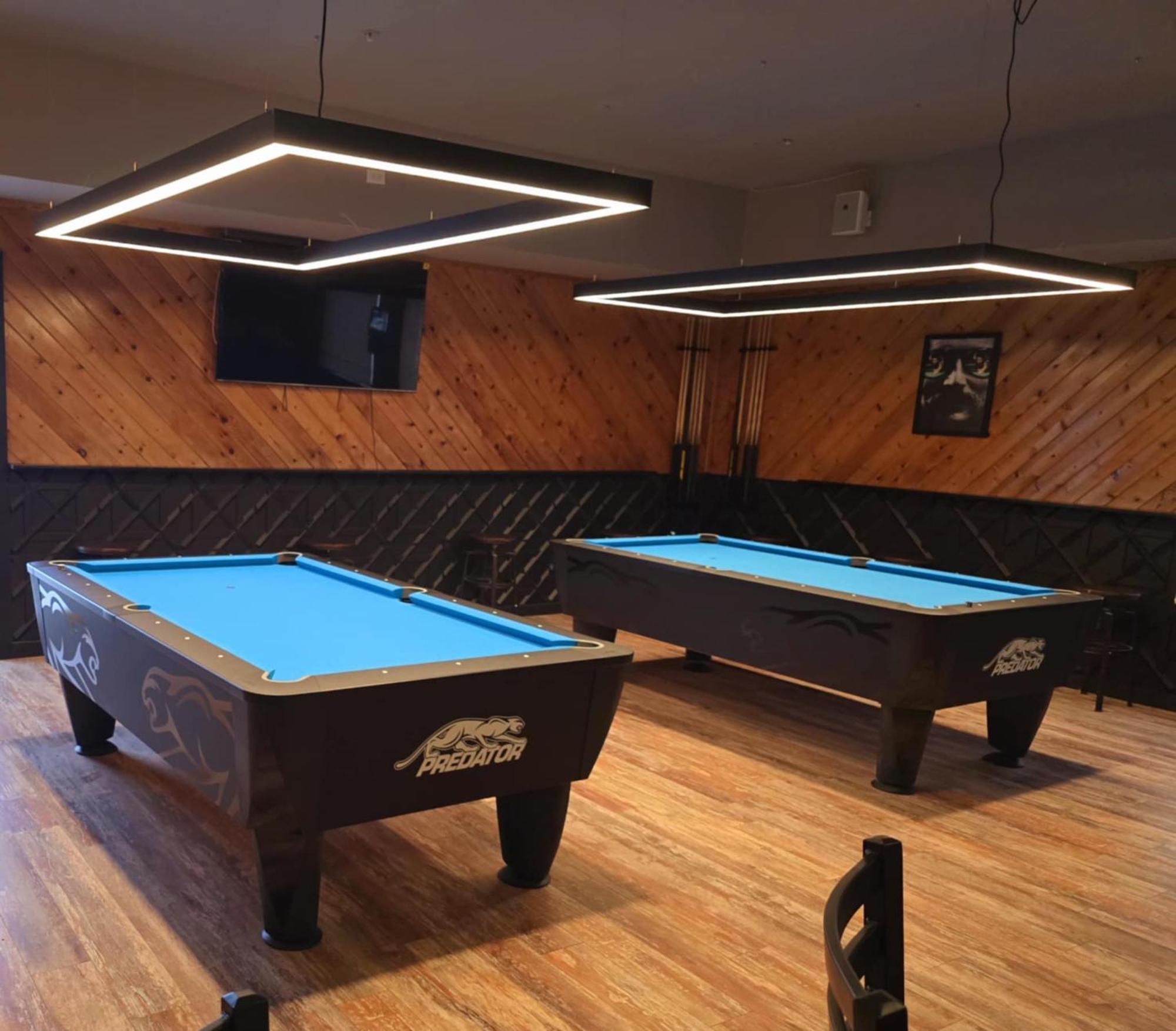 Hotel Boarders & By Cobblestone -