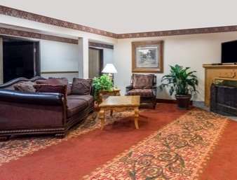 Hotel Boarders & By Cobblestone - 2*